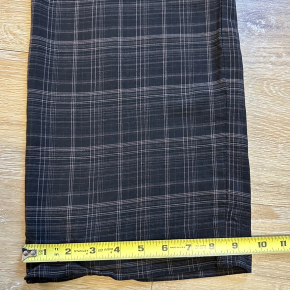 Women's Vince. Black & gray Plaid Wide Leg Pants Size 8 Baggy Dress Casual - Picture 2 of 11